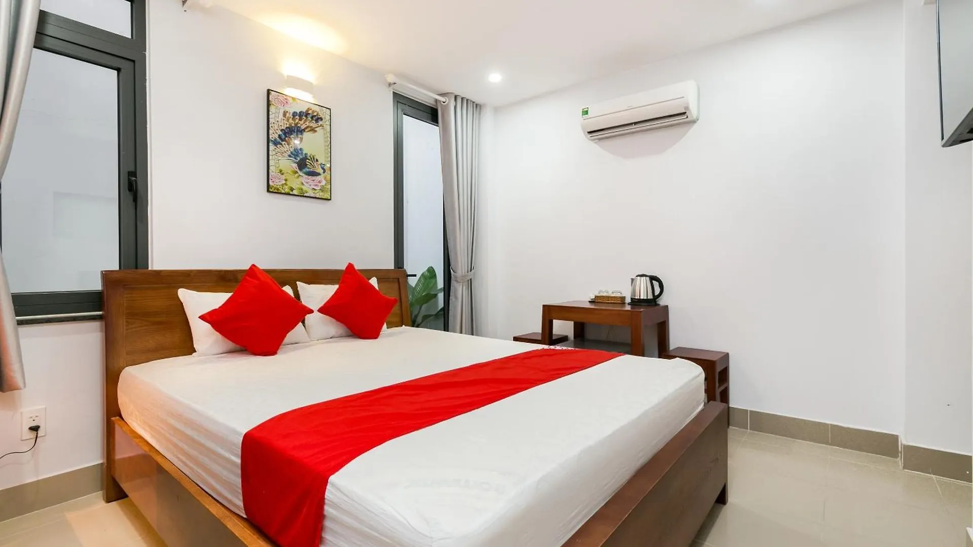 Super Oyo 520 Friendly Homestay contacts